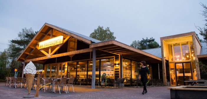 Van huisstijl tot bewegwijzering voor complex De Houtzagerij De-Houtzagerij-1-10-van-111-702x336 De-Houtzagerij-1-10-van-111-702x336 van huisstijl tot bewegwijzering voor complex de houtzagerij Van huisstijl tot bewegwijzering voor complex De Houtzagerij De Houtzagerij 1 10 van 111 702x336