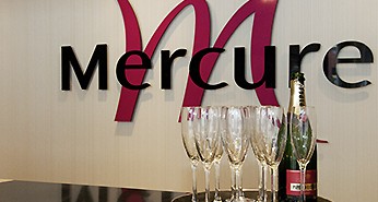 Mercure Hotel Amersfoort Centre en zijn bewegwijzering 8996_ho_03_p_346x2601-346x185 8996_ho_03_p_346x2601-346x185 mercure hotel Mercure Hotel Amersfoort Centre en zijn bewegwijzering 8996 ho 03 p 346x2601 346x185