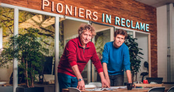 Reclame pioniers met passie reclame_pioniers_header-351x185 reclame_pioniers_header-351x185 Pol Reclame Reclame pioniers met passie reclame pioniers header 351x185